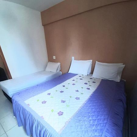 Апартаменты Flats Bueno Em Гояния Экстерьер фото