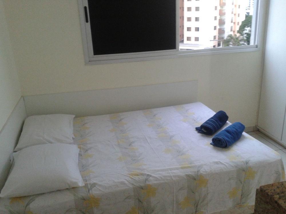 Апартаменты Flats Bueno Em Гояния Экстерьер фото